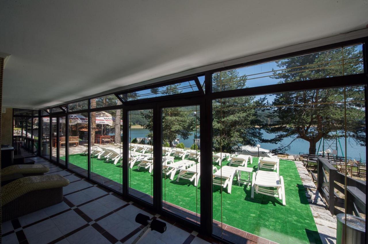Family Hotel Hebar Batak ภายนอก รูปภาพ